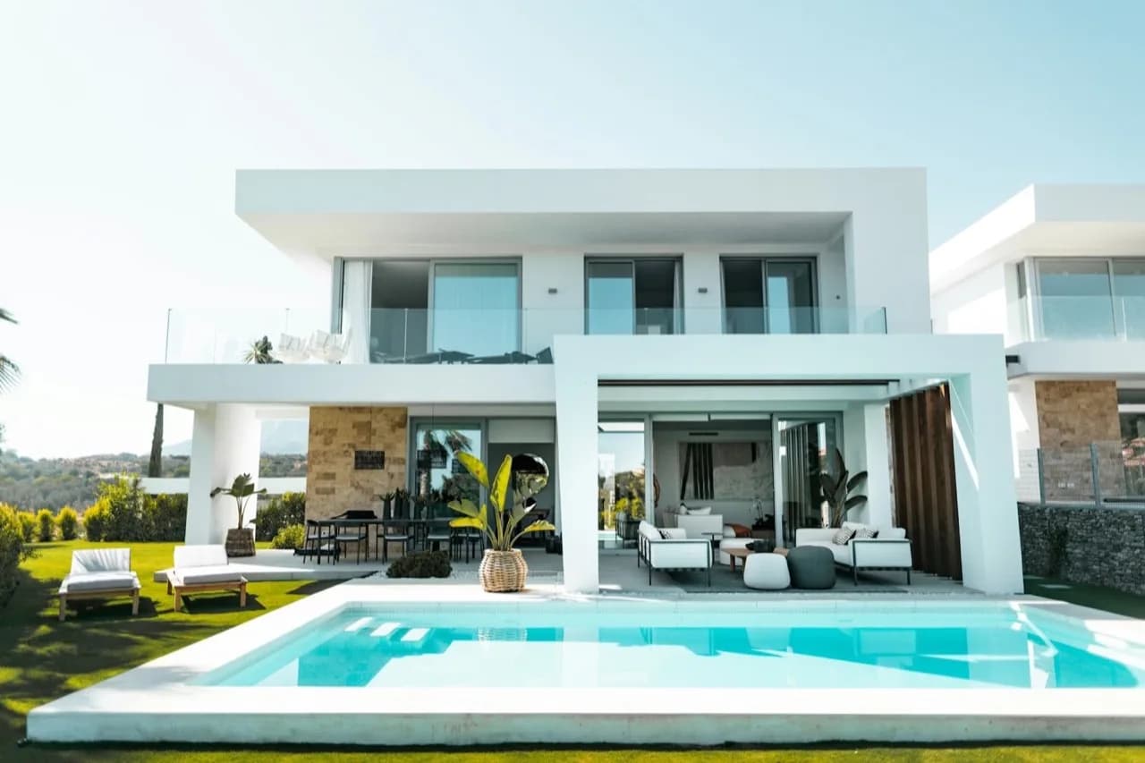 Sea-View Villa on ECR